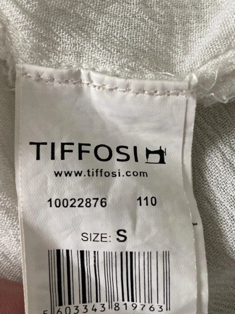 Tiffosi Women's Ivory Peasant Boho Blouse Top with Black Embroidery Women’s Sz S - Picture 15 of 16